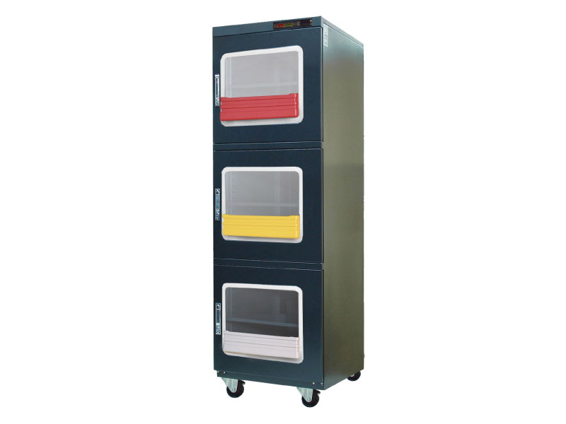 Climatic Cabinets Metronelec